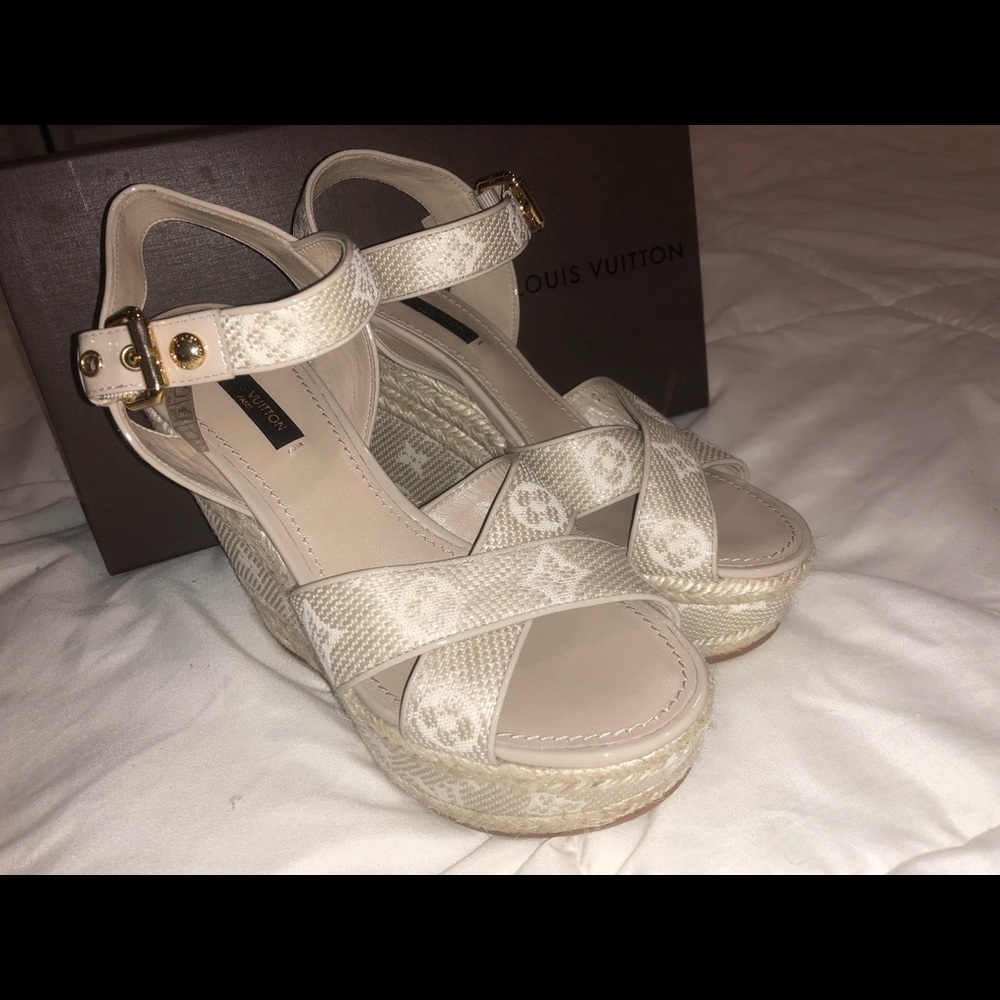 💯 Authentic Louis Vuitton Wedges size 7 BRAND NEW